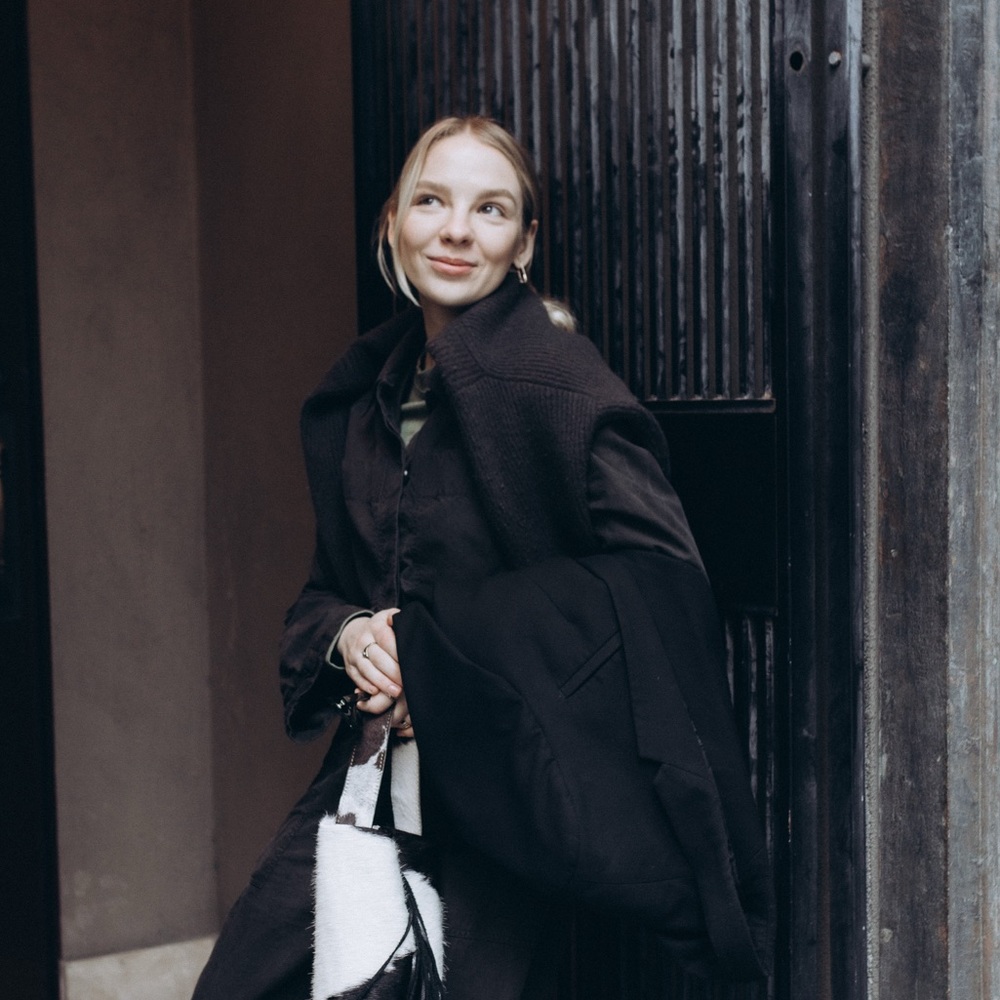 Meet your Posher, Daria